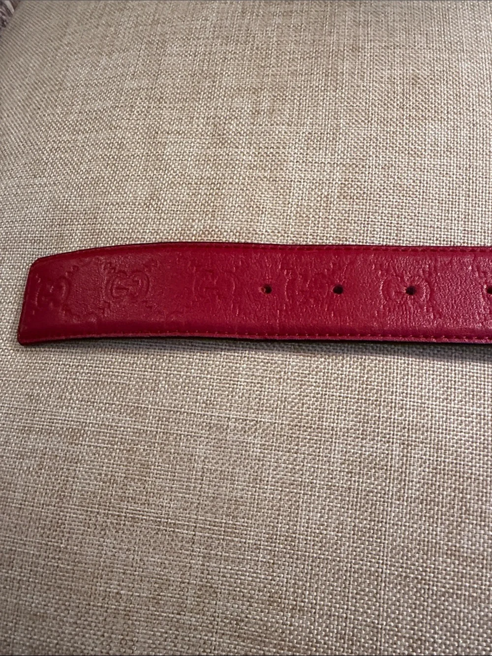 GUCCI WOMENS RED BELT SZ 85 Embossed GG BELT worn twice!Excellent. Dust bag too!